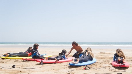 Morocco-Atlantic-coast-family-holiday-Taghazout-surfing